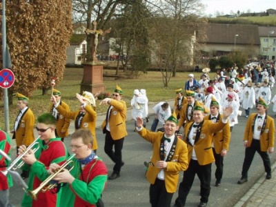  KKK - Bilder vom Fasnachtsumzug in Schweinberg - Kampagne - 2006