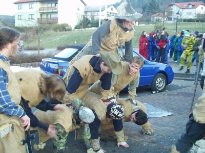 2005 - Landsknechts-Pyramiede beim Umzug in Höpfingen
 KKK - 44 Jahre - ein Rückblick in Bildern - Der Verein - Geschichte