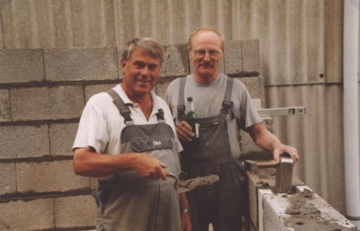 2004 - Karl Haag und Roland Häfner bei der Grundstein-Legung
 KKK - 44 Jahre - ein Rückblick in Bildern - Der Verein - Geschichte