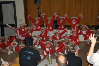 Die Kindergarde mit Ihrem Gardetanz KKK - Kampagnenstart mit Helferfest - Kampagne - 2013