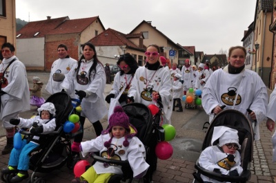  KKK - Bilder vom großen Fastnachtsumzug in Königheim - Kampagne - 2015