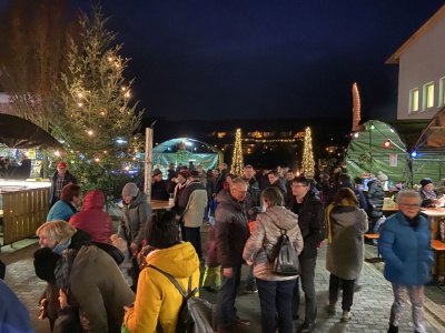  KKK - Zahlreiche Besucher beim Weihnachstmarkt des KKK - Aktivitäten - Weihnachtsmarkt