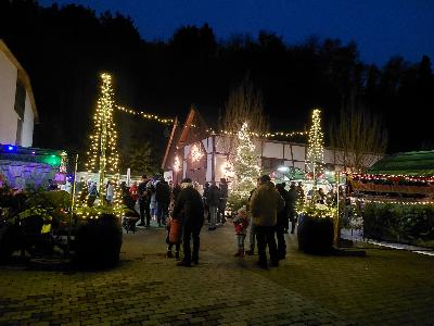  KKK - Weihnachtsmarkt des Königheimer Karneval Klubs fand großen Anklang  - Aktivitäten - Weihnachtsmarkt