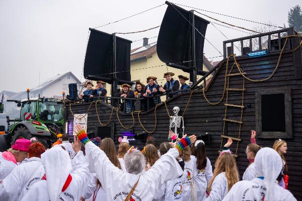  KKK - Unser Umzug - Bilderstrecke 1 - Kampagne - 2024